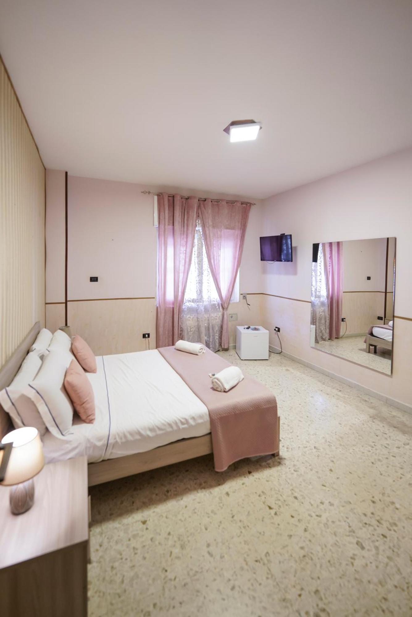 Napoli Fly Guest House 290 Esterno foto